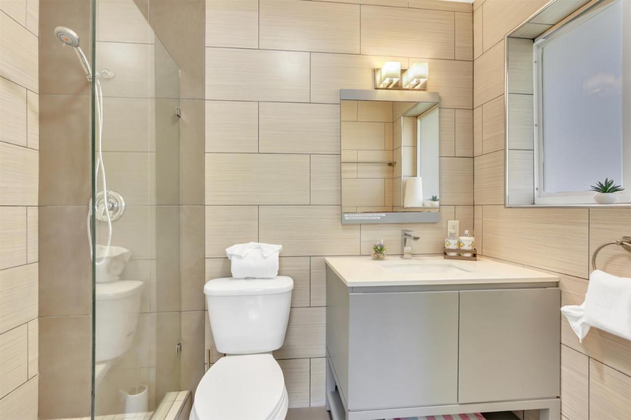 Bright Pompano Beach With Pool Access Экстерьер фото